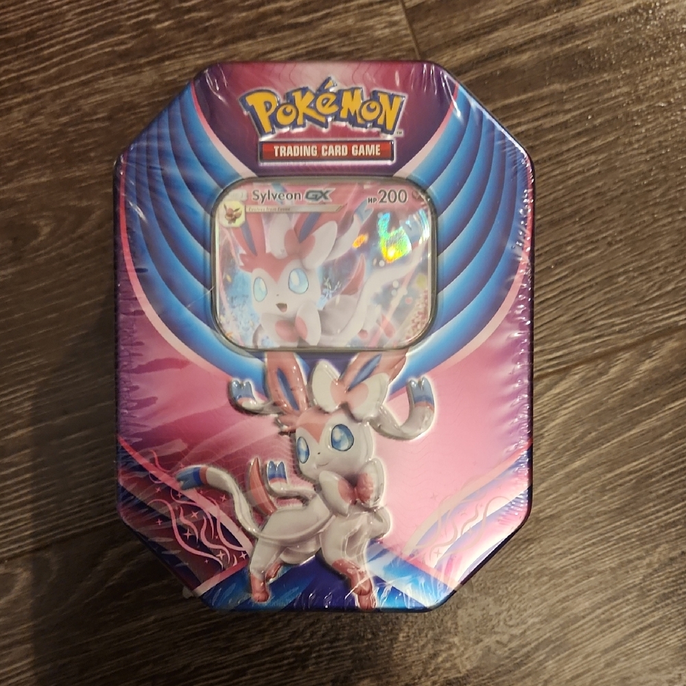 Pokemon Trading Card Game Tin SYLVEON GX - Brand NEW SEALED